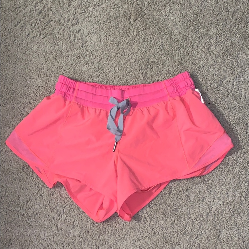 Lululemon hotty hot short size 6